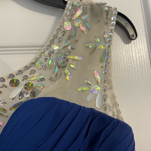 Beautiful blue mini dress great for homecoming, prom,or a fun girls night out! - Picture 5 of 8